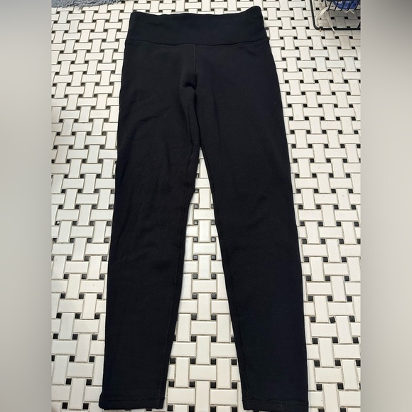 Athleta Classic Black Leggings - Picture 1 of 7